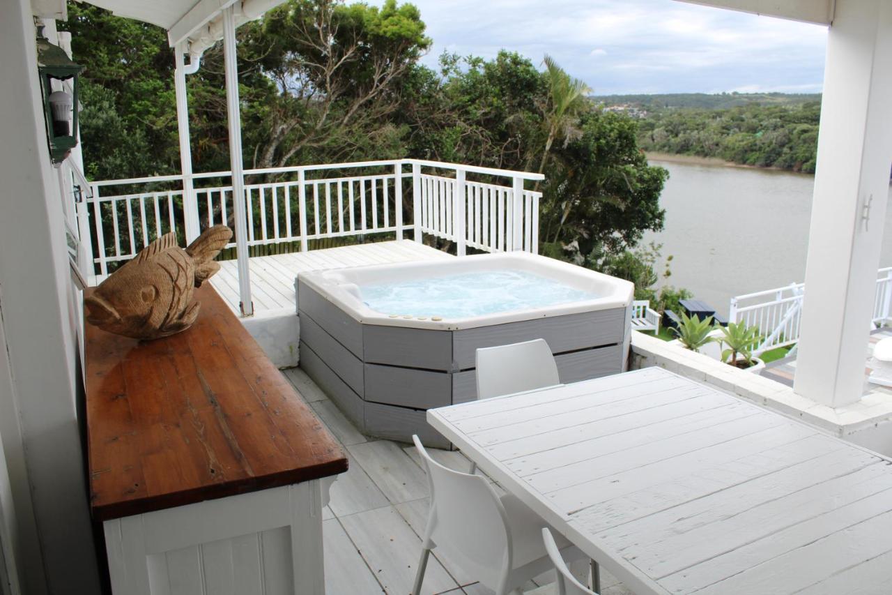 Blue'S Guest House - East London Bonza Bay 外观 照片