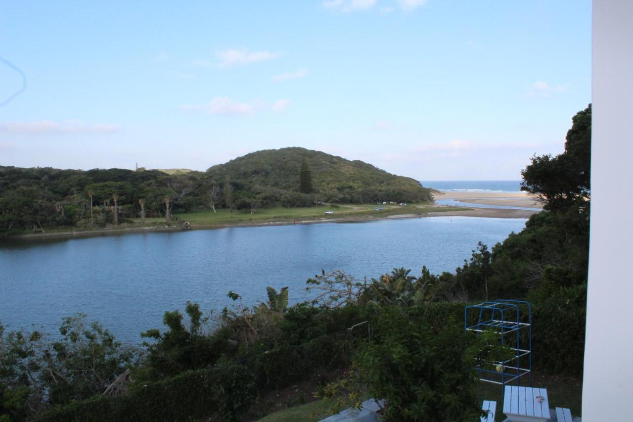 Blue'S Guest House - East London Bonza Bay 外观 照片